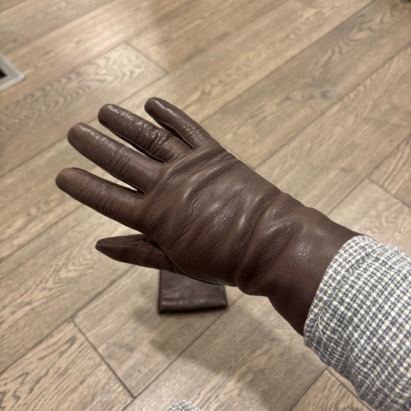Vintage Brown Leather Women's Gloves - Picture 6 of 7